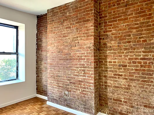 Rented by Compass | media 9