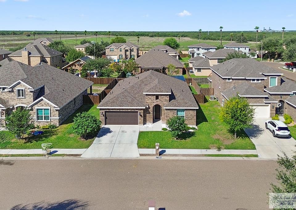 1st image of 1904 Bunting Ln
