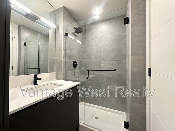 3rd image of 720 Klo Rd #407