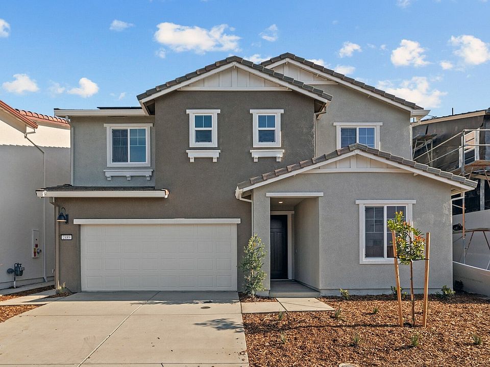 Vibrance 42 Exterior