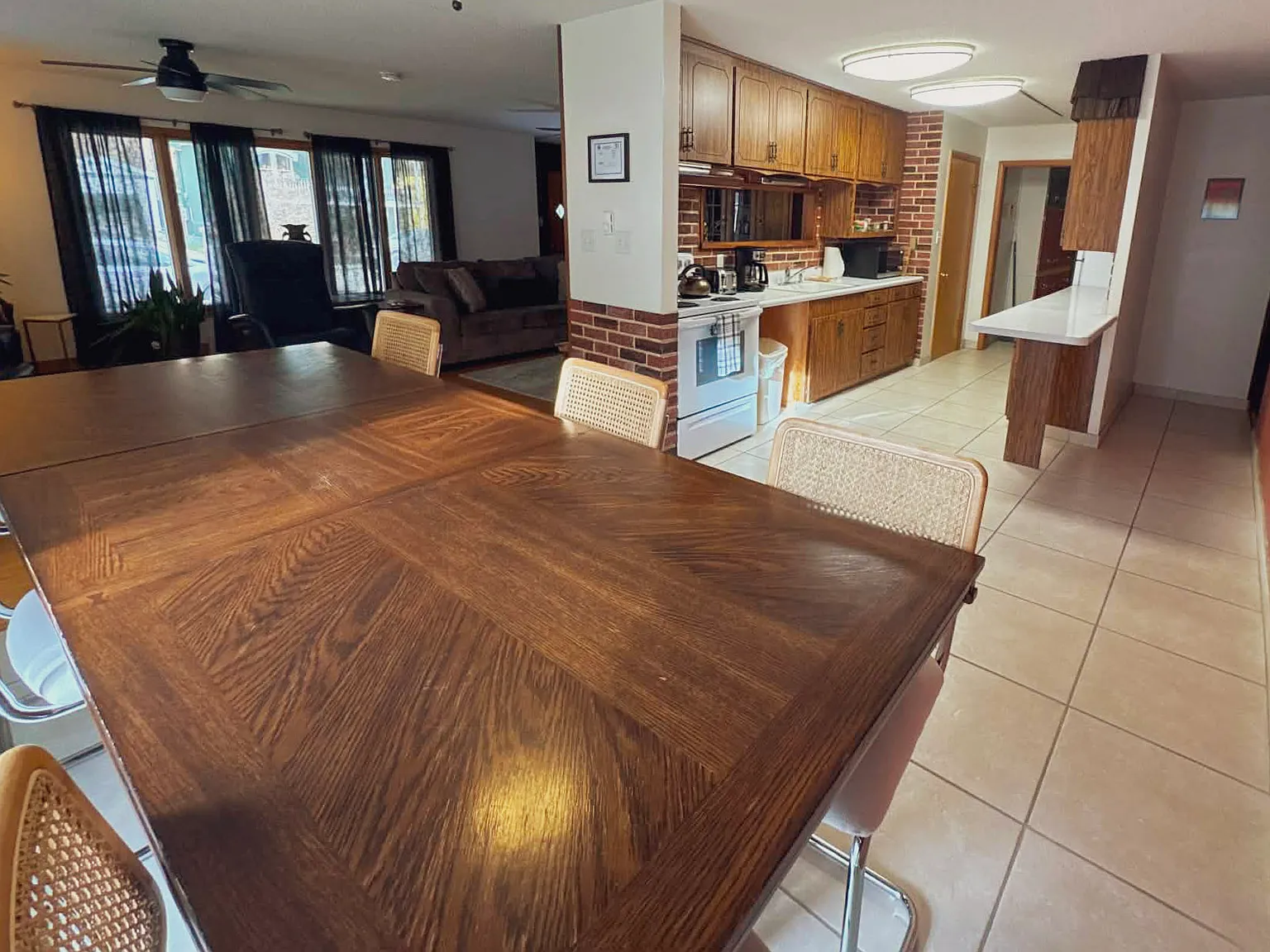 2 bed, 1654 sqft, $1,750 — Photo 2
