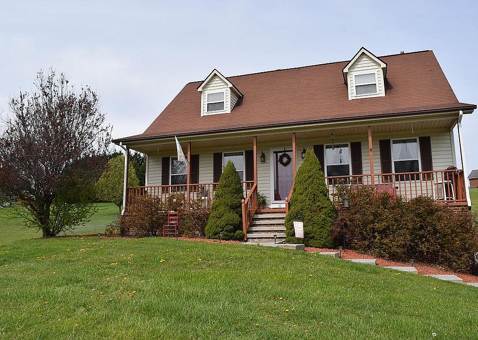 1st image of 520 Harkrader St