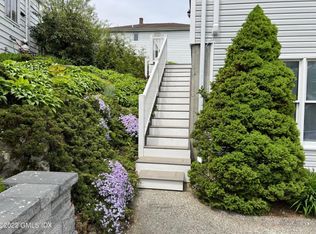 52 Weaver St APT 2, Greenwich, CT 06831