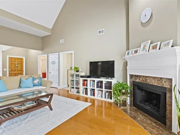 2260 Core Dr, Auburn, AL 36830