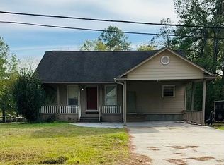 465 Jordan Rd, Rose Hill Acres, TX 77657