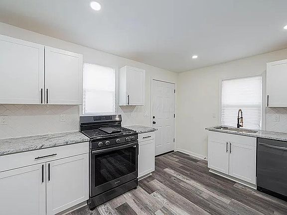 5th image of 1214 Atcheson St