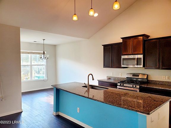 2nd image of 17 Kings Ct
