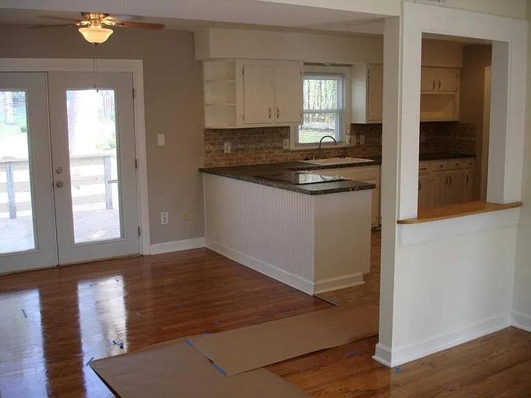 Dining Area and Kitchen