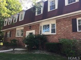 5 Essex Ln APT B7, Suffern, NY 10901