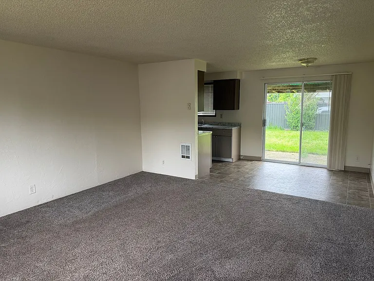 4168 Bluebelle Way — Photo 3