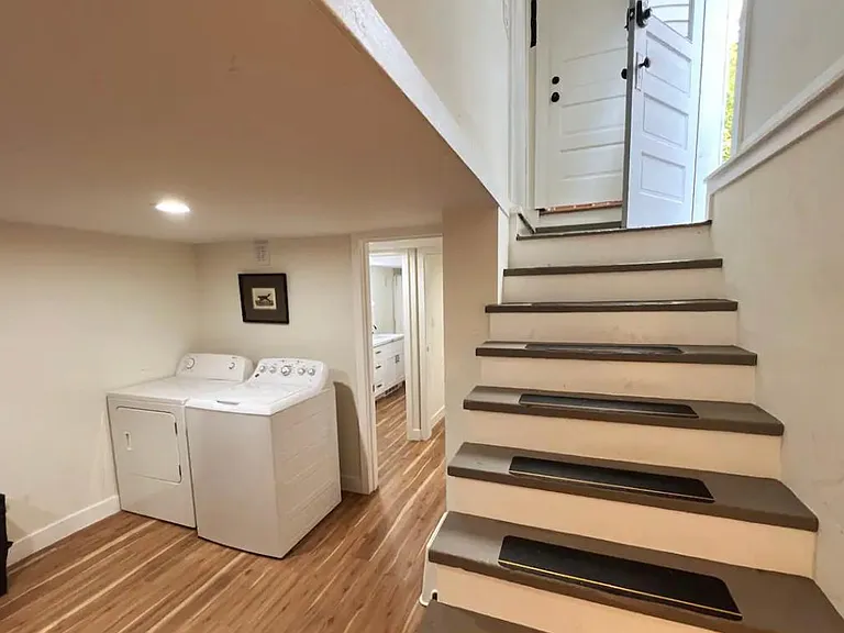 4003 1st Ave NE — Photo 27