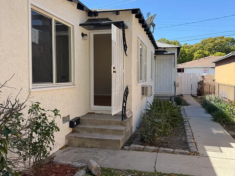 1237 N Cordova St #2 — Photo 7