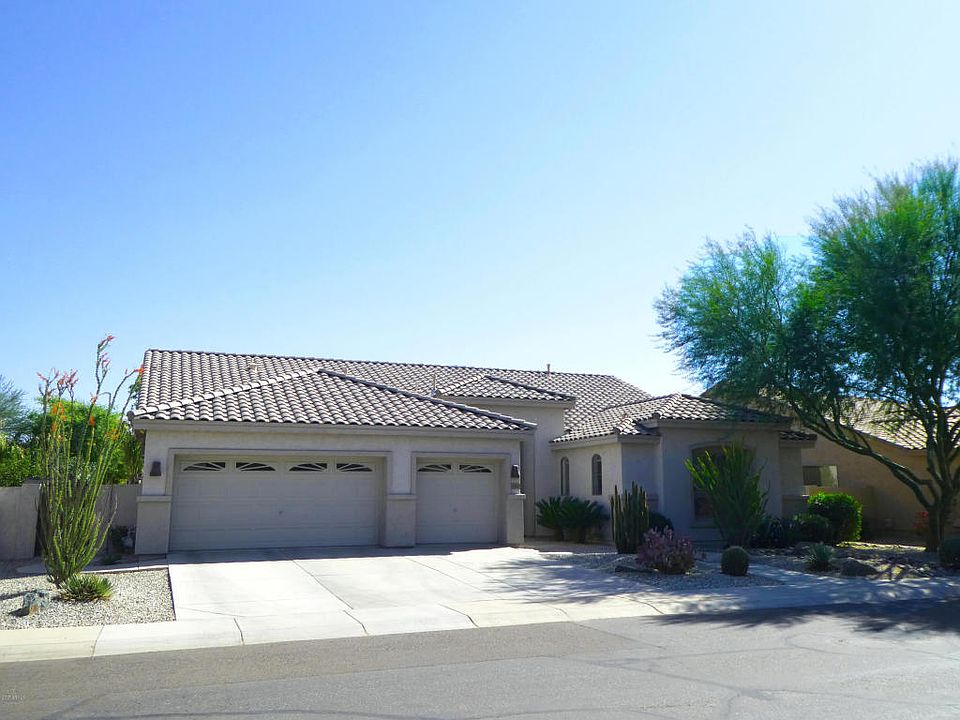 1st image of 481 W Roadrunner Dr