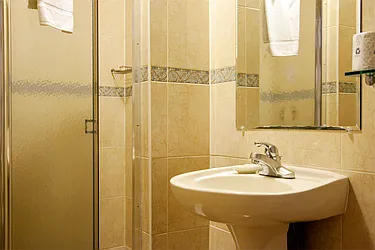 Rented by Easy Rental LLC