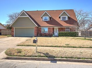 506 N Fir St, Jenks, OK 74037