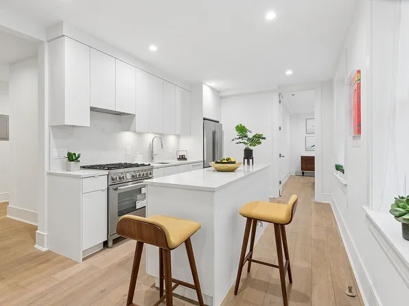 14809 Northern Blvd APT 1D, Flushing, NY 11354