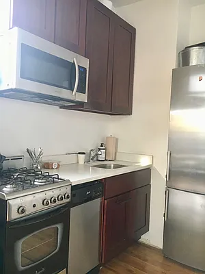 Rented by Grand & Co. | media 41