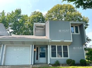 4129C Sargo Pl, Great Lakes, IL 60088