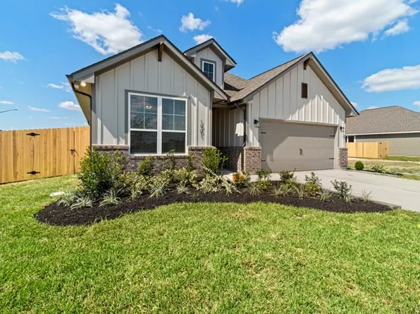 Jade Plan, Rock Pointe