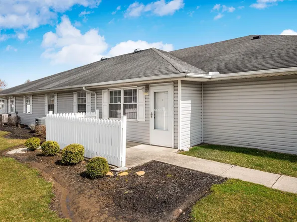 4414 Hammerton Dr, Columbus, OH 43228