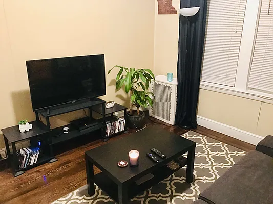 Rented by Bell Realty | media 25