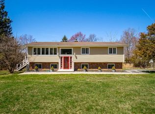 10 Karen Dr, Monroe, NY 10950