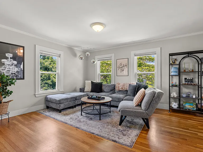 589 Willard St #2 — Photo 3