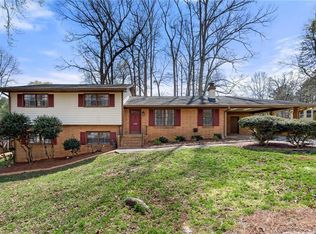 695 Carlouetta Rd SW, Mableton, GA 30126