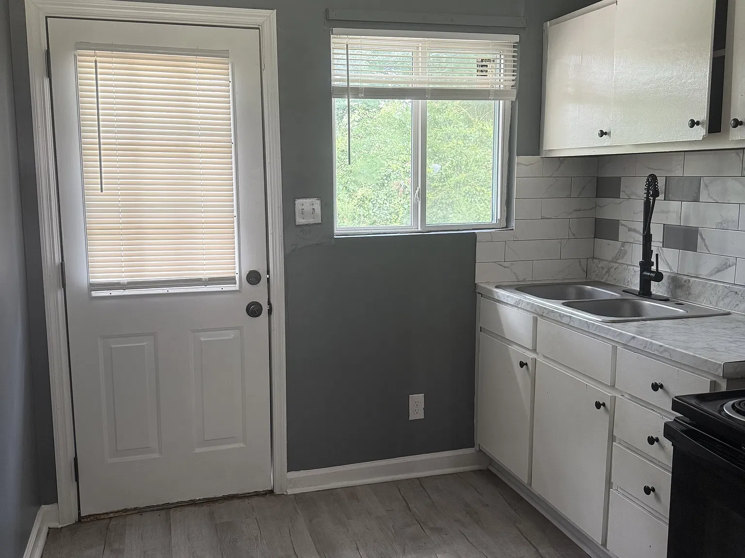 4125 Sandfort Road — Photo 4