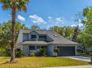 1306 Center Lake Dr, Mount Pleasant, SC 29464