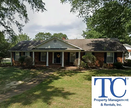 3107 Redwood St Photo 1