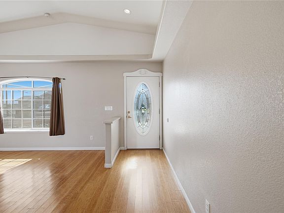 4th image of 3979 Eagle Rock Road