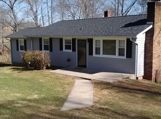 107 Prison Camp Rd, Mount Airy, NC 27030