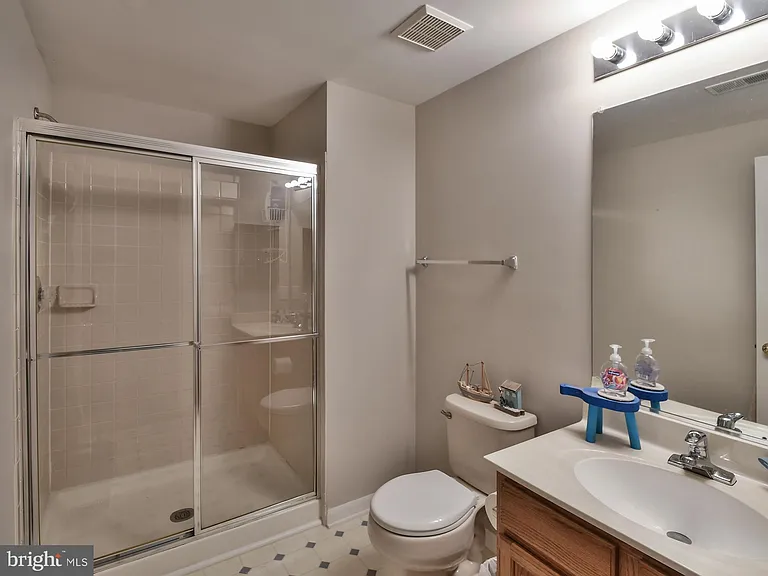 5807 Ivy League Dr — Photo 41