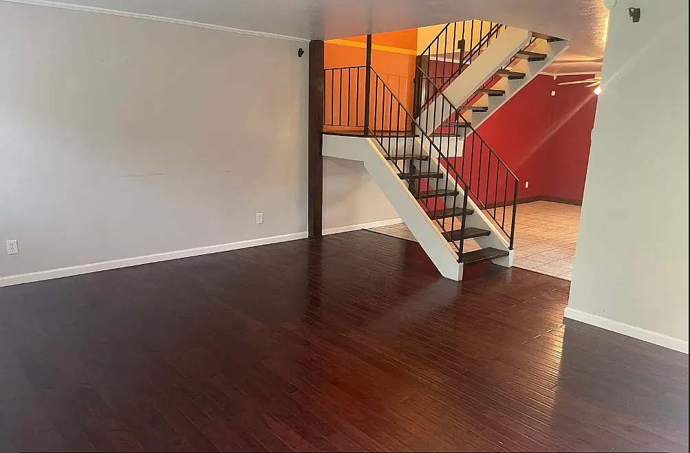 3 bed, 2.5 bath, 1800 sqft, $1,700 — Photo 4