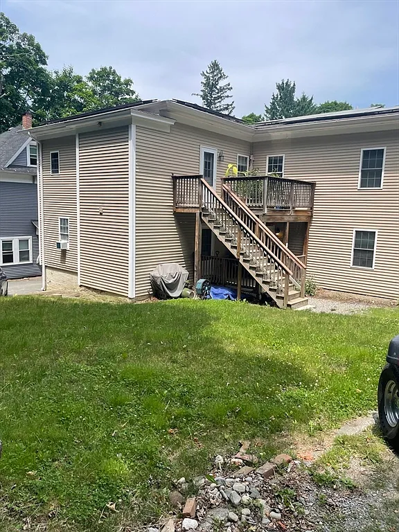 3 bed, 2.0 bath, 1200 sqft, $2,450 — Photo 3