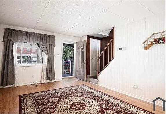 857 Mildred Ave — Photo 3