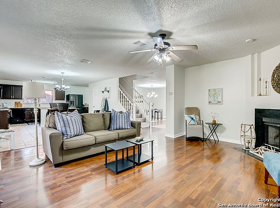 3rd image of 15715 Lomita Springs Dr