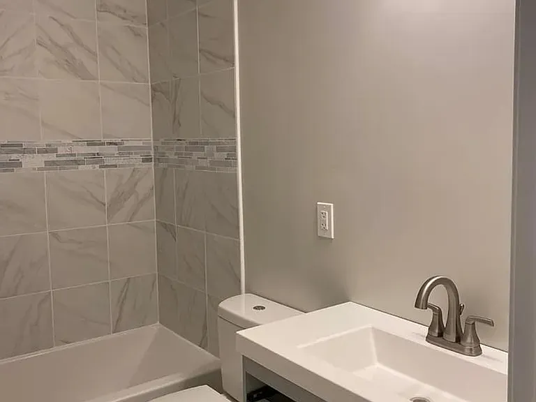 Bathroom2