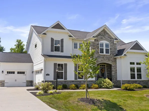 8499 Paddock Trl, Blacklick, OH 43004