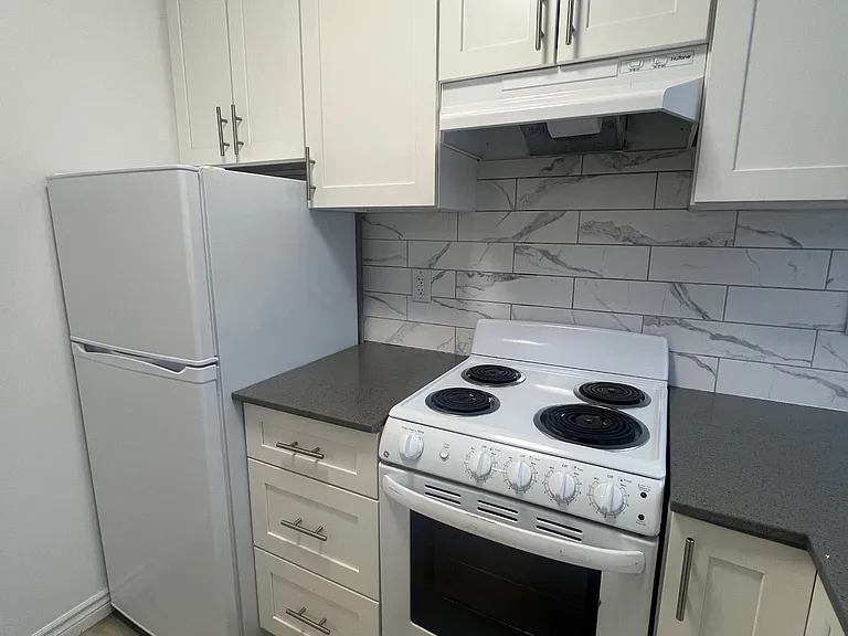 630 Cummings Ave — Photo 265