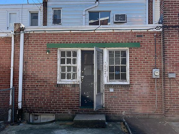4th image of 6421 Guyer Ave