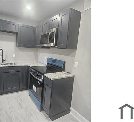 3rd image of 1218 W 19th St