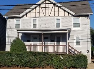 52 1st Ave, Raritan, NJ 08869