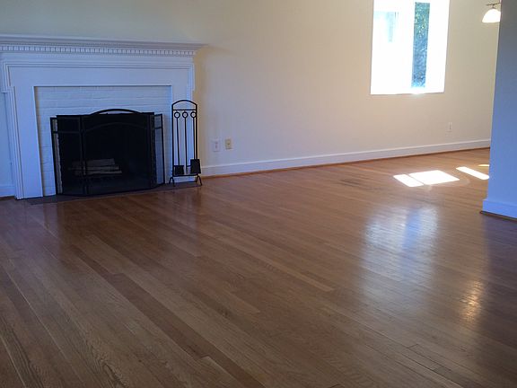 5th image of 4006 35th St N