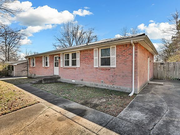 4th image of 734 Lafayette Rd