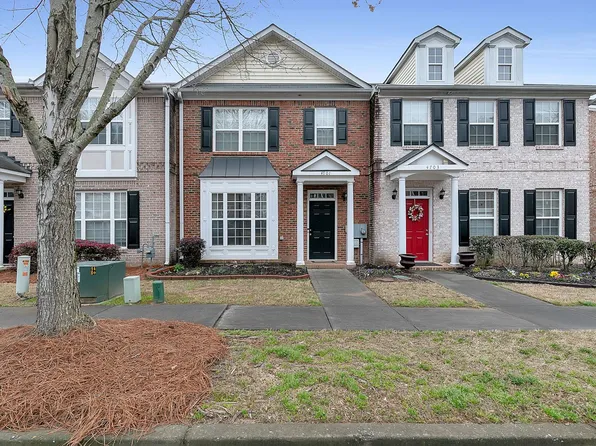 4701 Liberty Square Dr, Acworth, GA 30101