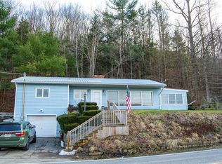 5908 Humphrey Rd, Great Valley, NY 14741