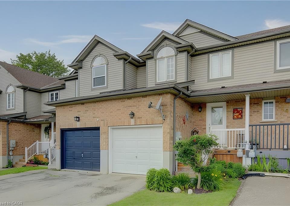 1st image of 60 Foxglove Cres