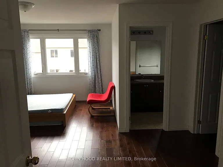 936 Banffshire Ct — Photo 10